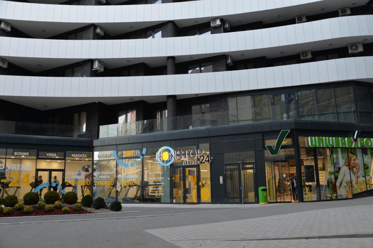 Pupin Palata Business Apartman B5 Novi Sad Exterior photo